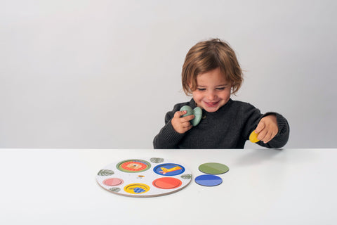 Rompecabezas magnético para Bebés Peek a Boo! TAF TOYS