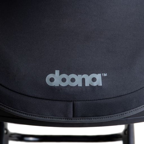 Doona+ Autoasiento/Carriola Con Base y Pañalera Incluida. Edición Especial Midnight